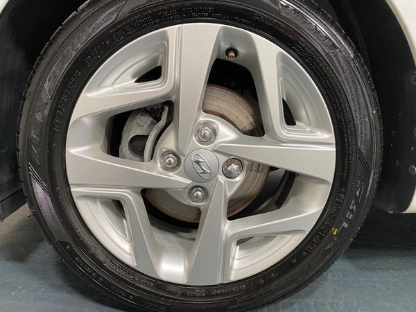 Used Hyundai i10 2022 for sale - 75224572: Photo 18