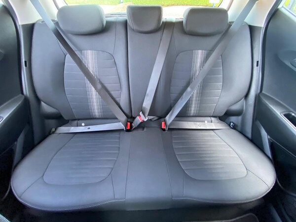 Used Hyundai i10 2022 for sale - 75224572: Photo 26
