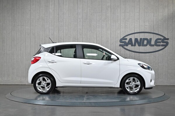 Used Hyundai i10 2022 for sale - 75224572: Photo 3