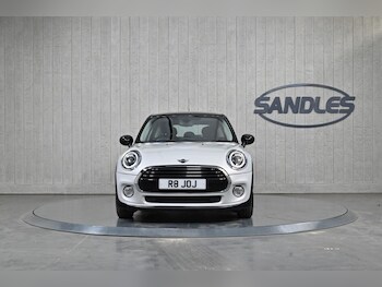 Used MINI Hatch 2019 for sale - 77769494: Photo