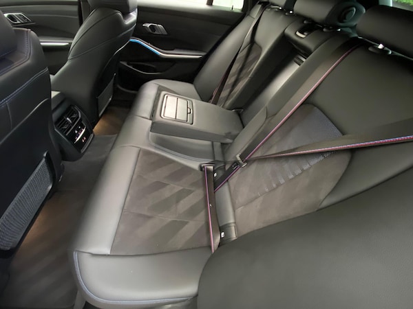 Used BMW 3 Series 2023 for sale - 75670105: Photo 28