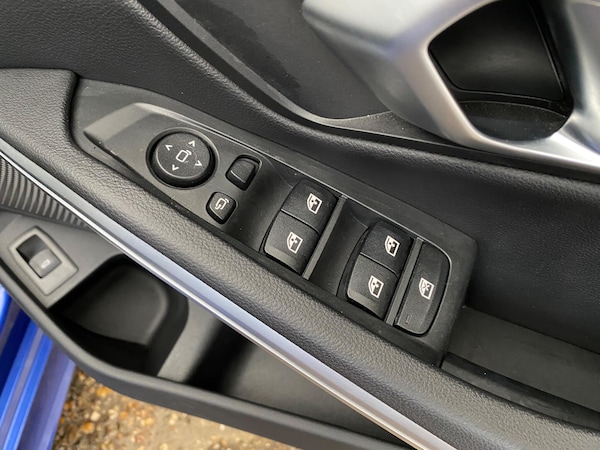 Used BMW 3 Series 2023 for sale - 75670105: Photo 46