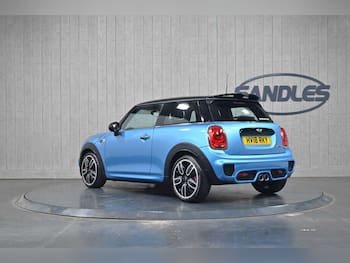 Used MINI Hatch 2018 for sale - 79724049: Photo