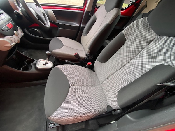 Used Toyota AYGO 2014 for sale - 76284215: Photo 24