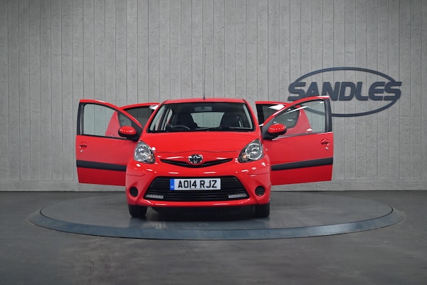 Used Toyota AYGO 2014 for sale - 76284215: Photo 9