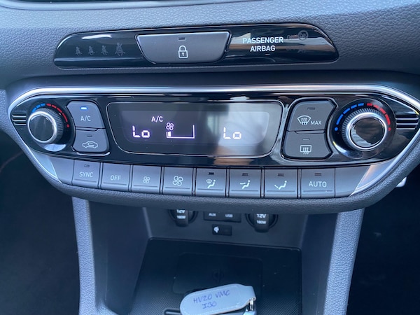 Used Hyundai i30 2020 for sale - 75757147: Photo 42