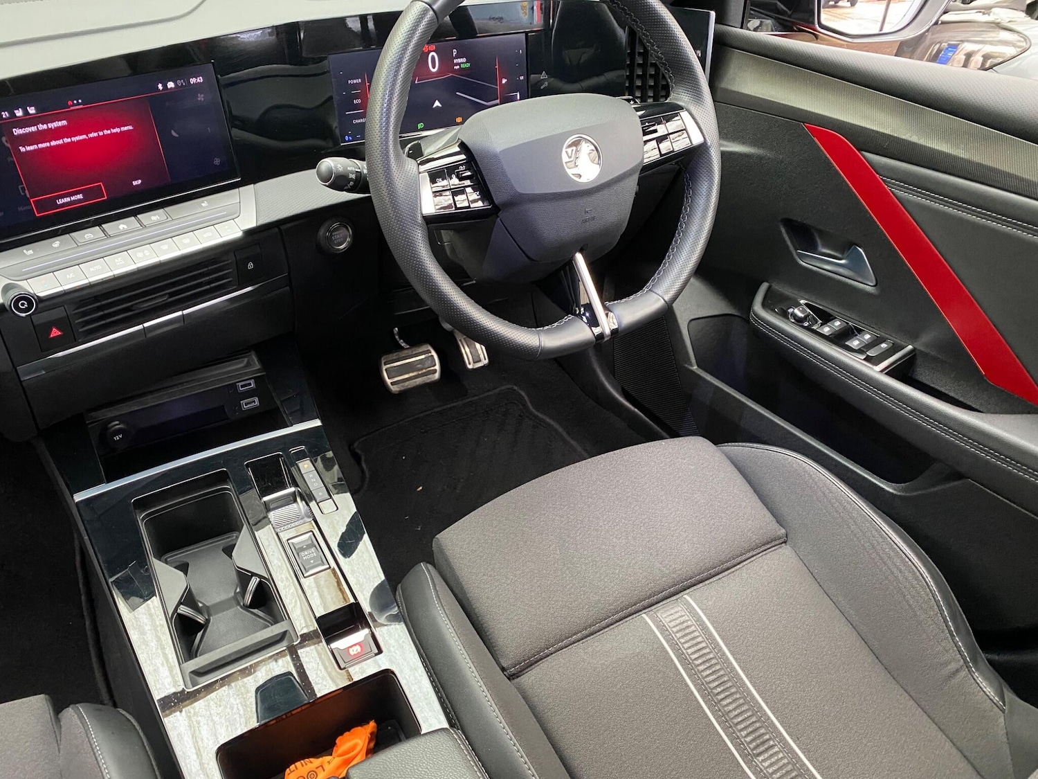 Used Vauxhall Astra 2022 for sale - 77351750: Photo 2