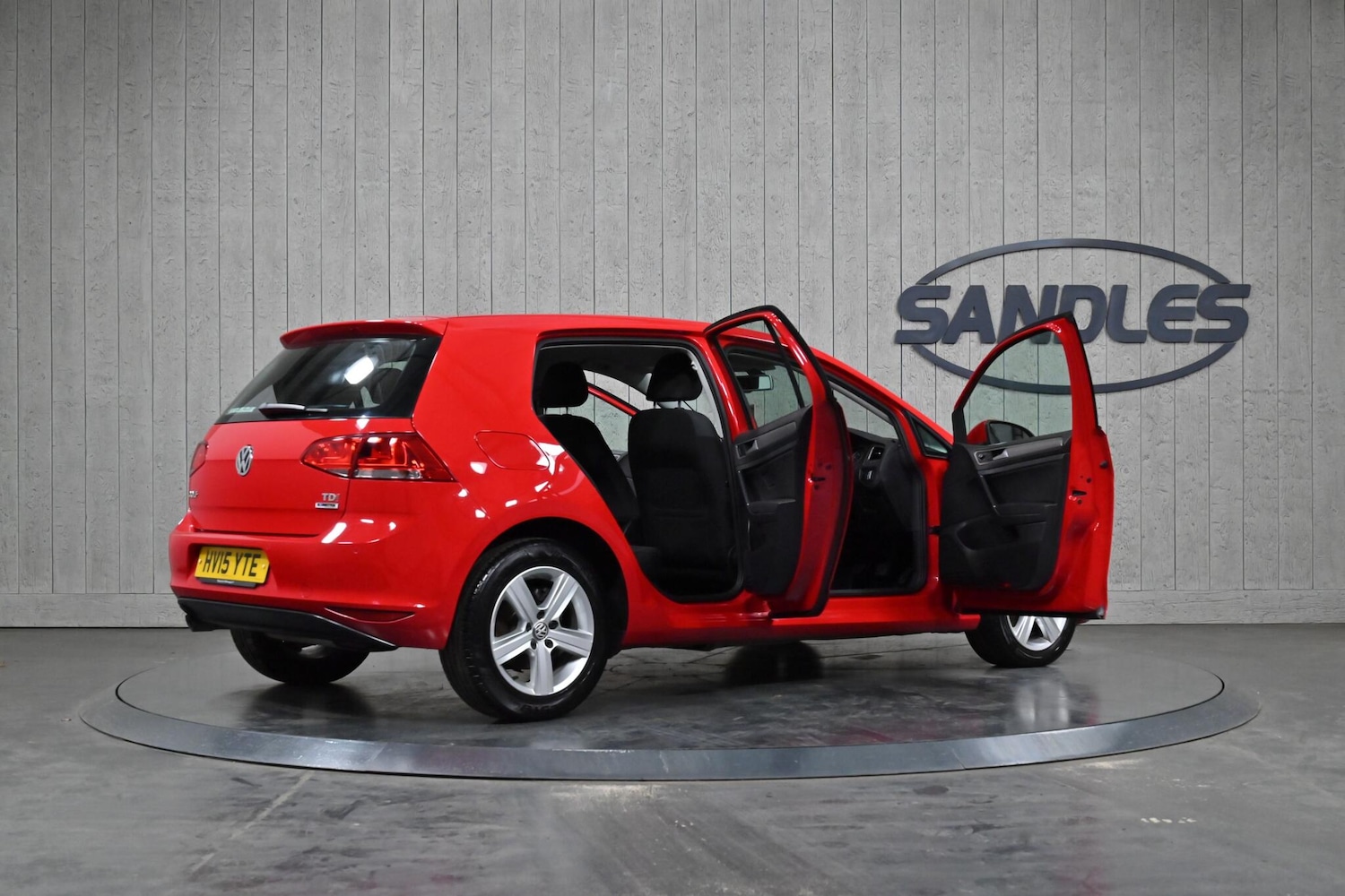 Used Volkswagen Golf 2015 for sale - 77970070: Photo 13