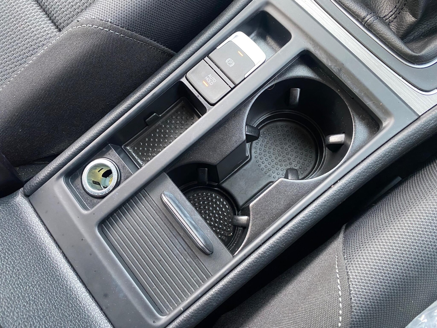 Used Volkswagen Golf 2015 for sale - 77970070: Photo 37