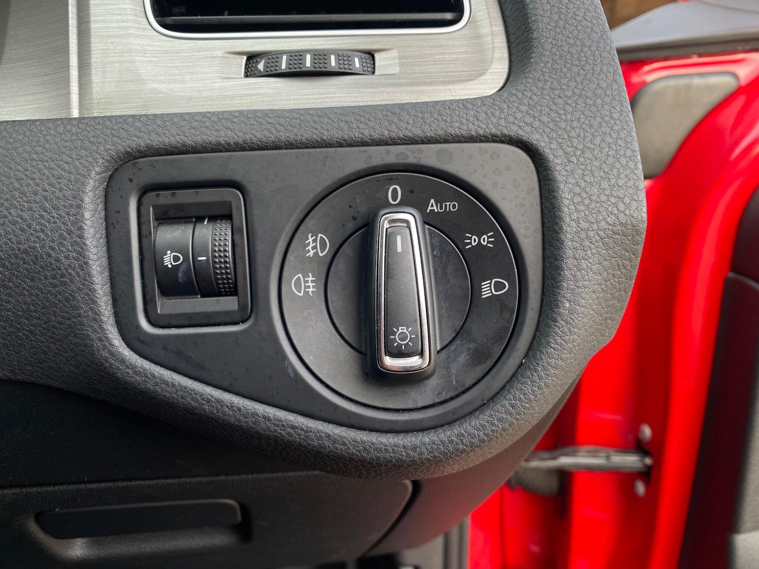 Used Volkswagen Golf 2015 for sale - 77970070: Photo 44