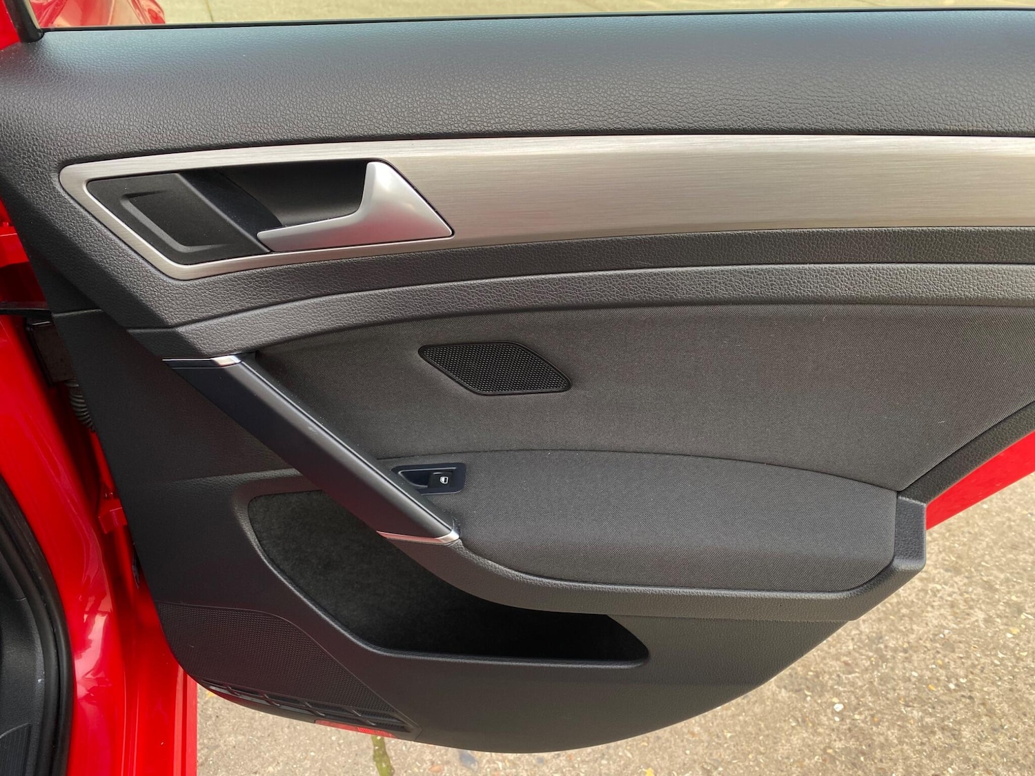 Used Volkswagen Golf 2015 for sale - 77970070: Photo 49