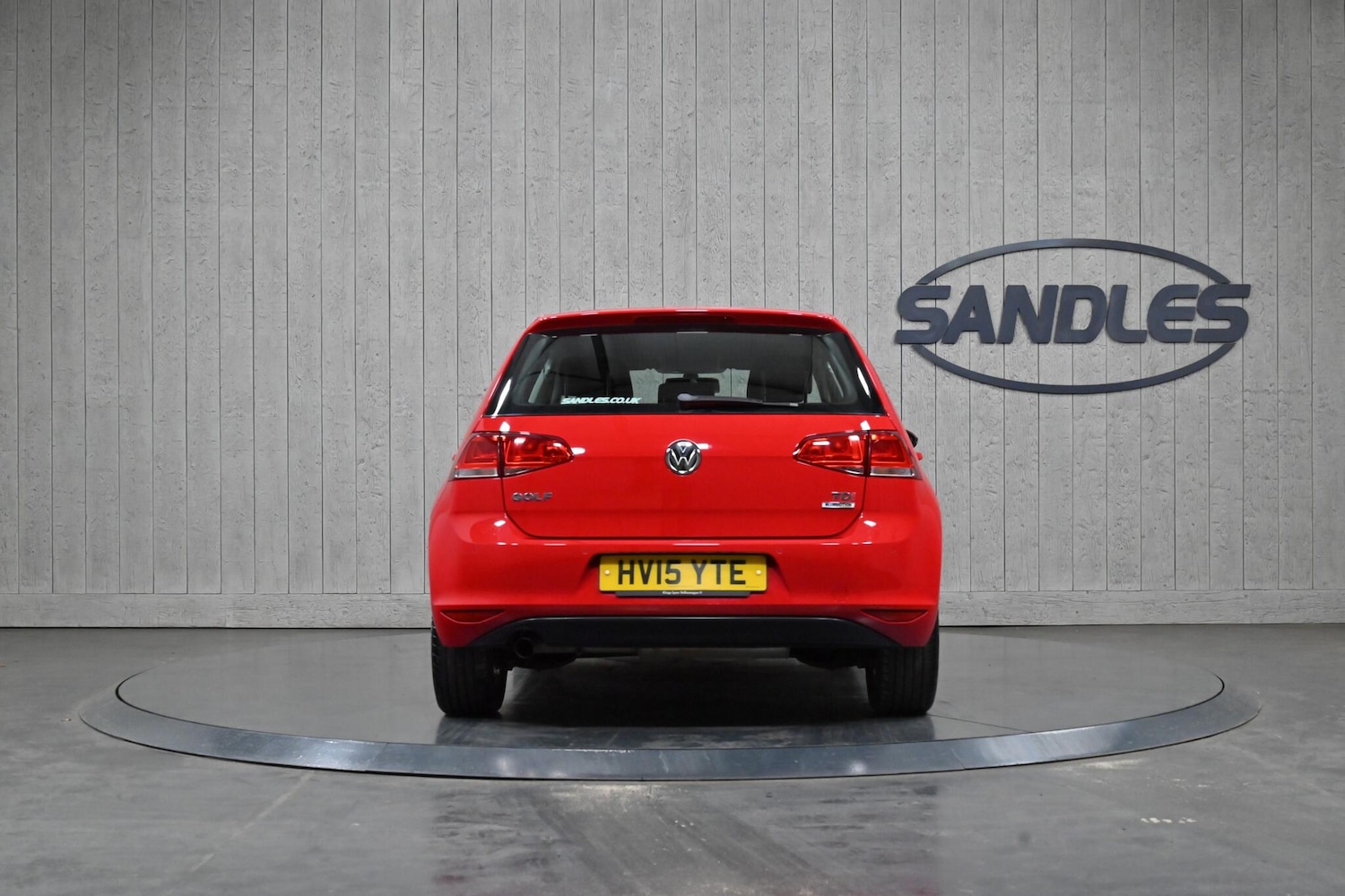 Used Volkswagen Golf 2015 for sale - 77970070: Photo 5