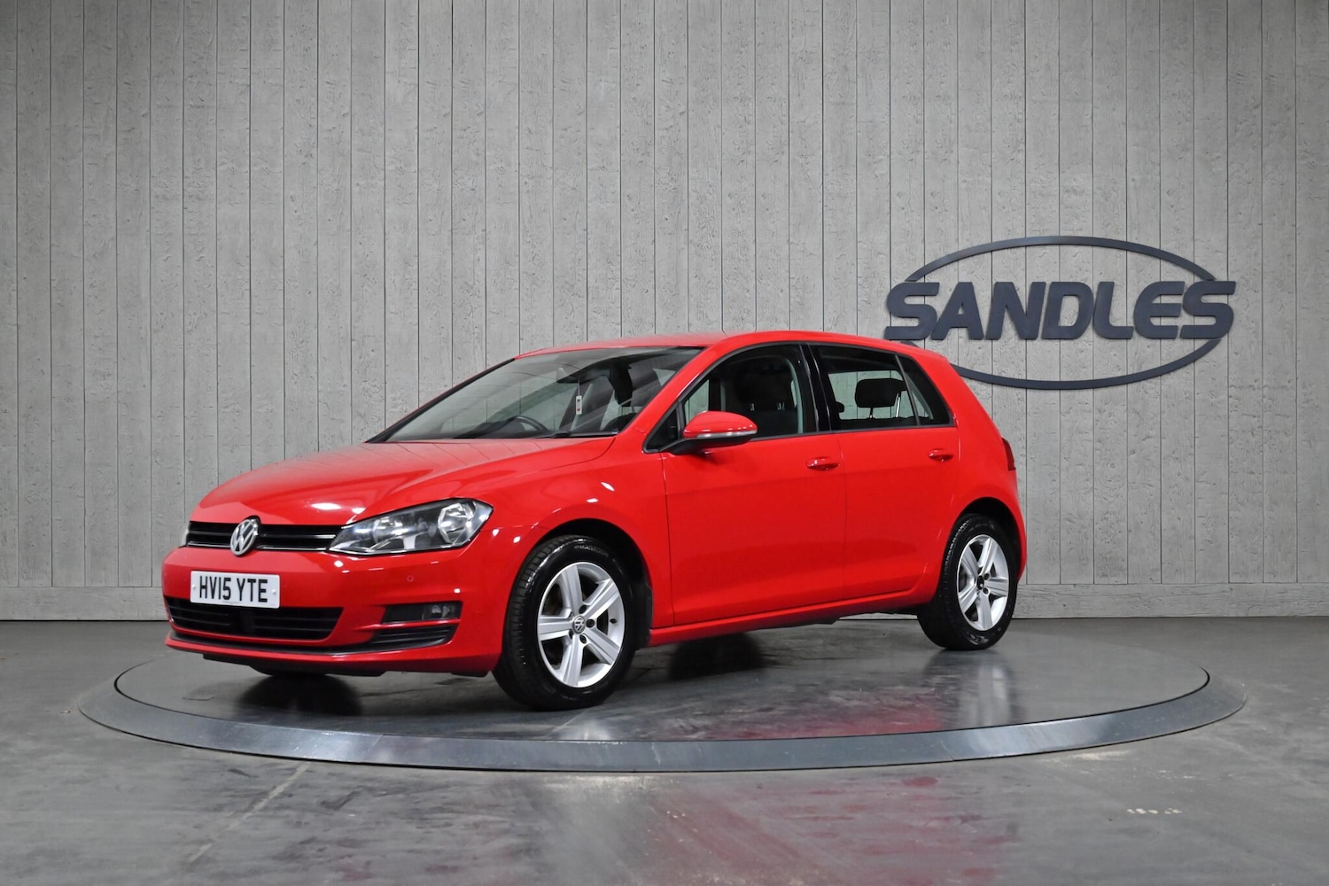 Used Volkswagen Golf 2015 for sale - 77970070: Photo 7