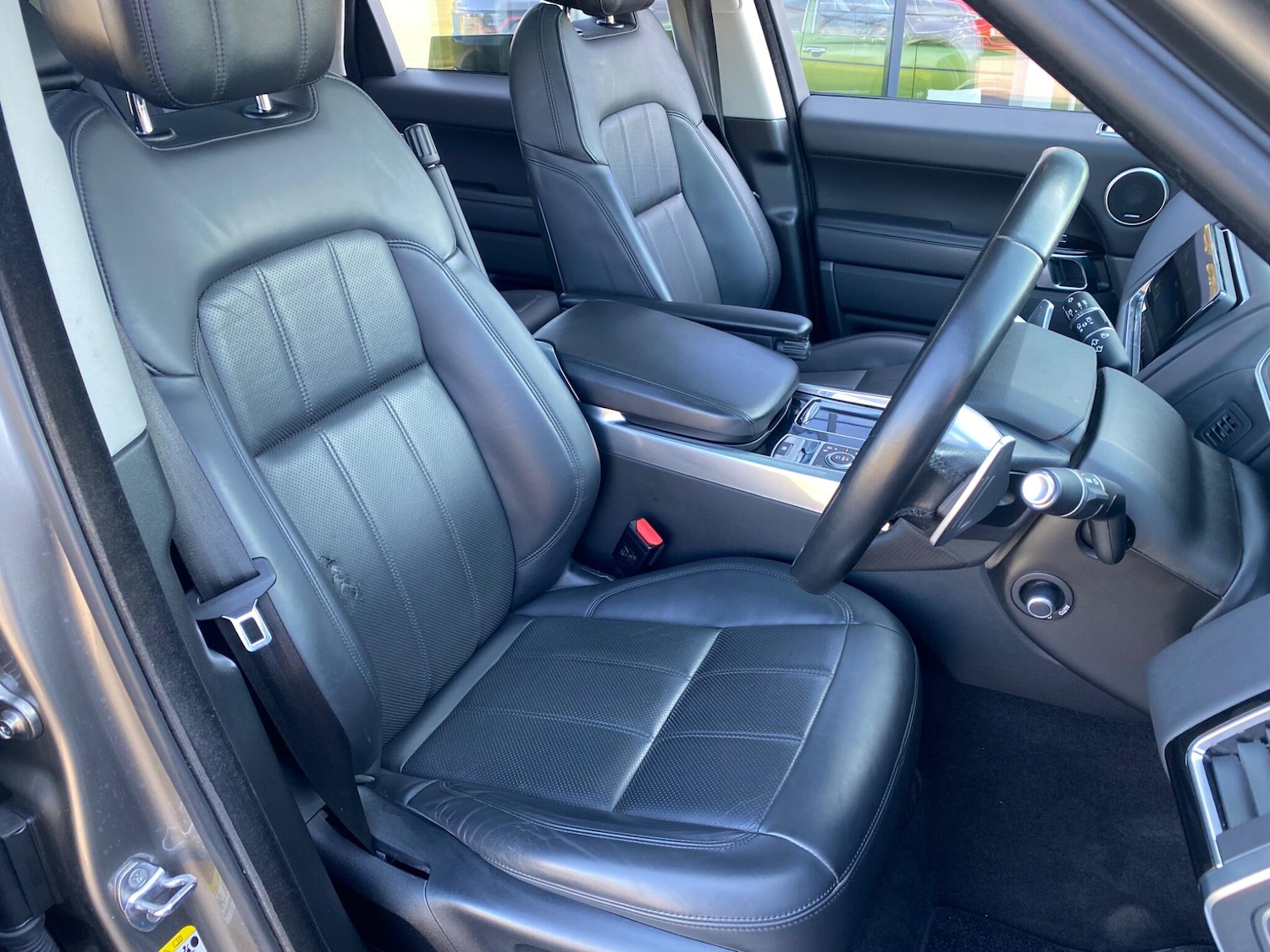 Used Land Rover Range Rover Sport 2020 for sale - 77768839: Photo 33