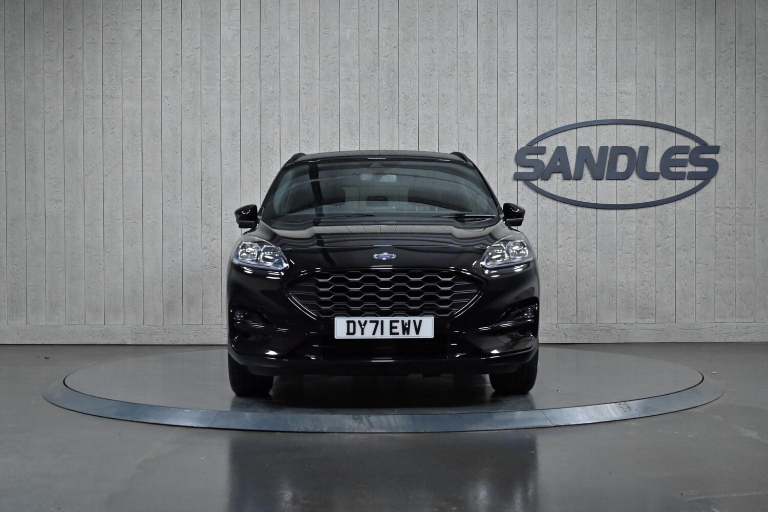 Used Ford Kuga 2021 for sale - 76620002: Photo 2