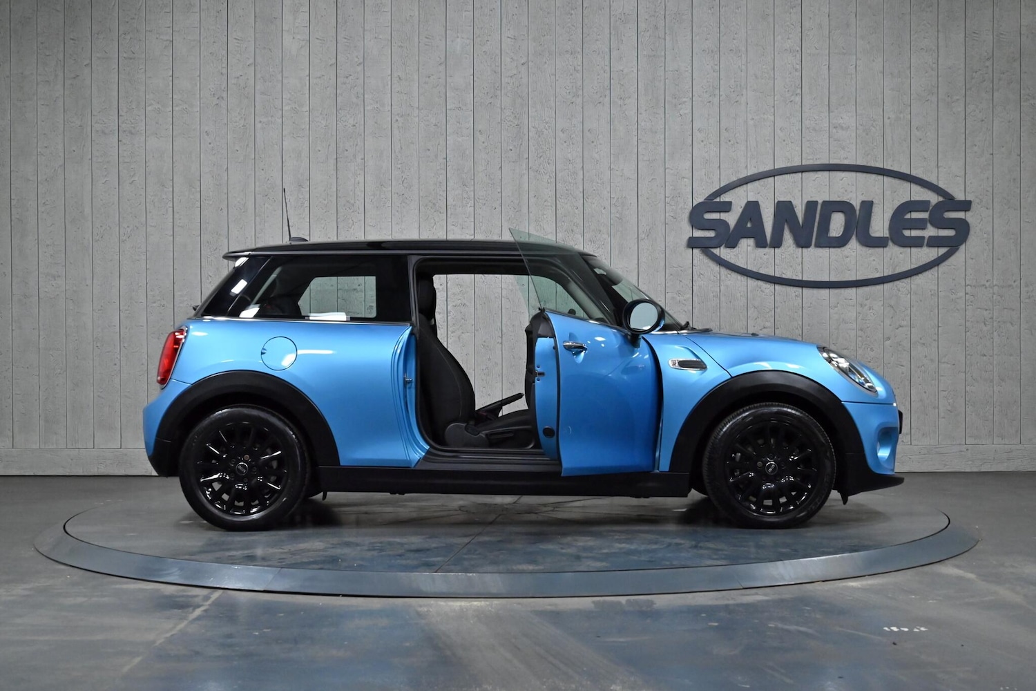 Used MINI Hatch 2019 for sale - 77253868: Photo 12