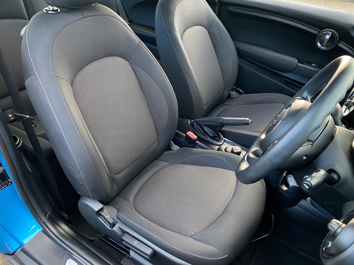 Used MINI Hatch 2019 for sale - 77253868: Photo 2