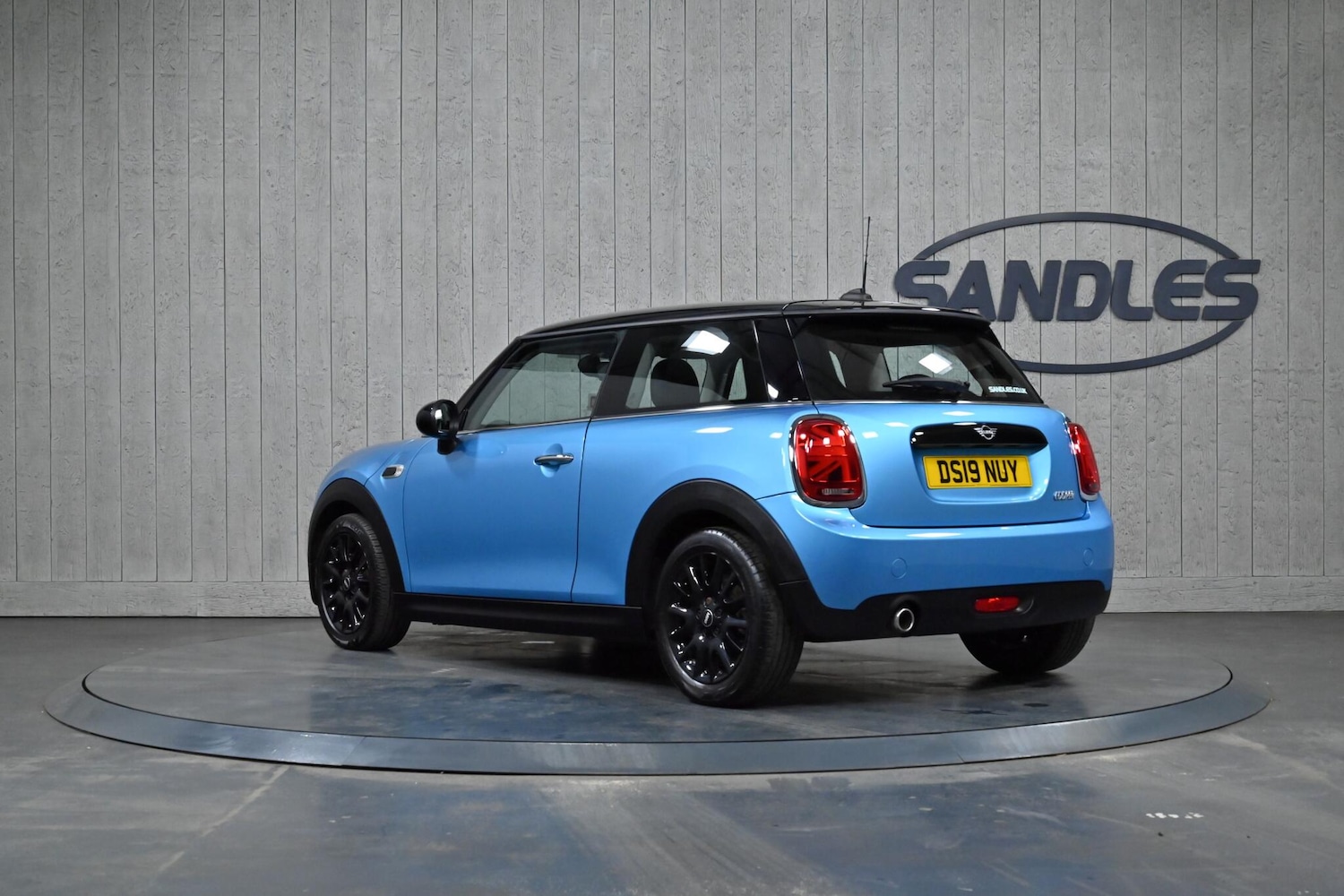 Used MINI Hatch 2019 for sale - 77253868: Photo 3