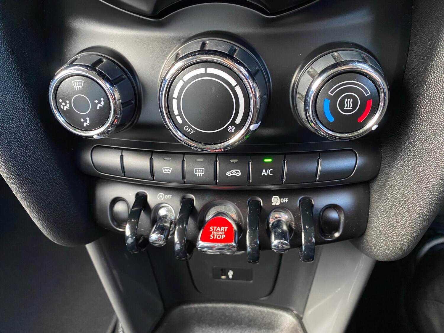 Used MINI Hatch 2019 for sale - 77253868: Photo 33