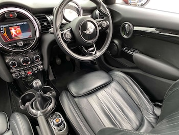 Used MINI Hatch 2018 for sale - 78577537: Photo