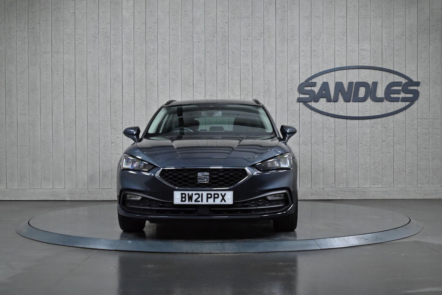 Used SEAT Leon 2021 for sale - 76613172: Photo 2