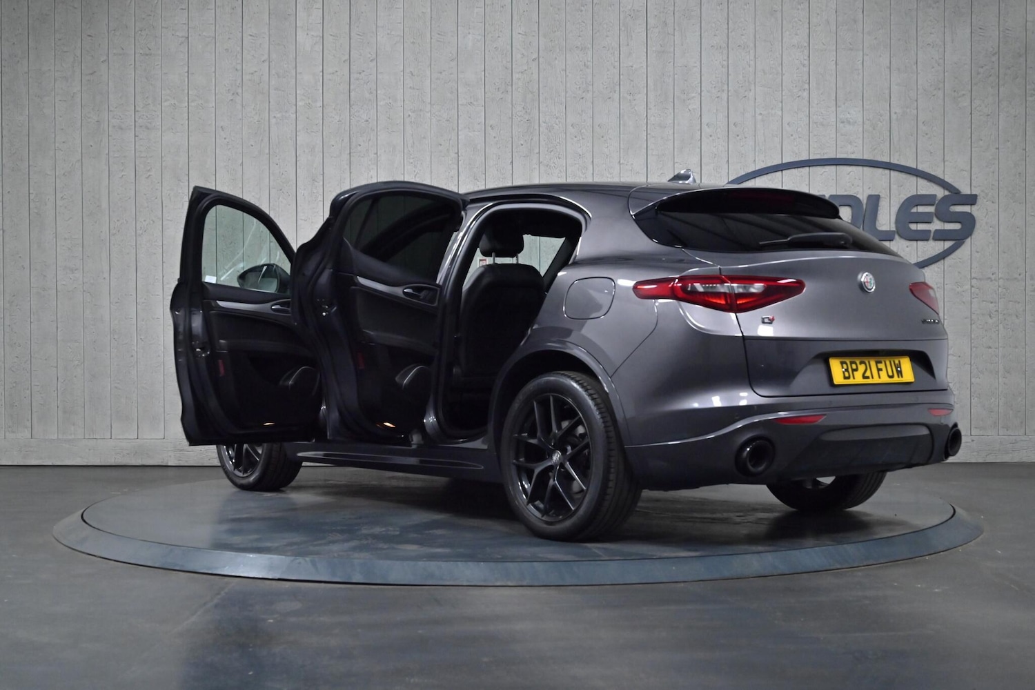 Used Alfa Romeo Stelvio 2021 for sale - 75670581: Photo 11