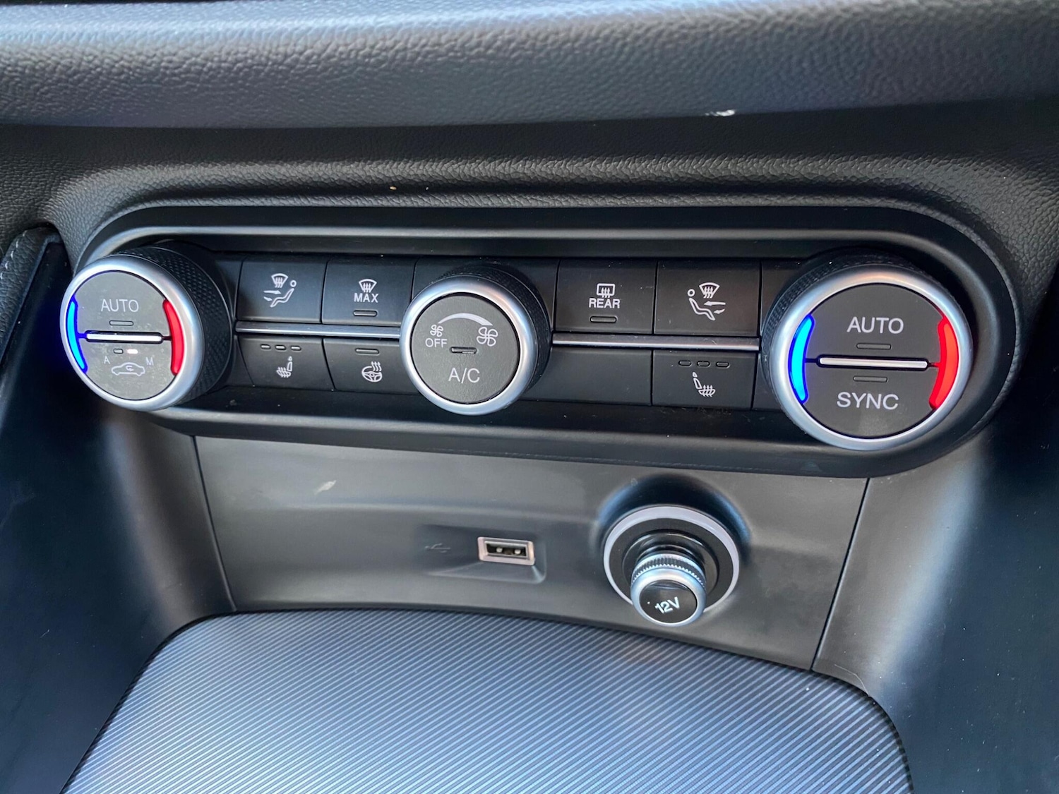 Used Alfa Romeo Stelvio 2021 for sale - 75670581: Photo 38