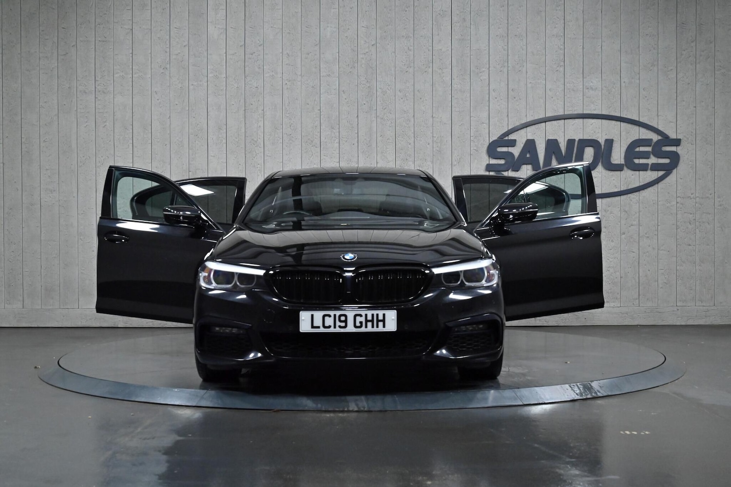 Used BMW 5 Series 2019 for sale - 76832467: Photo 10
