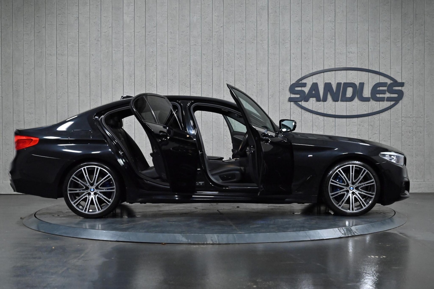 Used BMW 5 Series 2019 for sale - 76832467: Photo 11