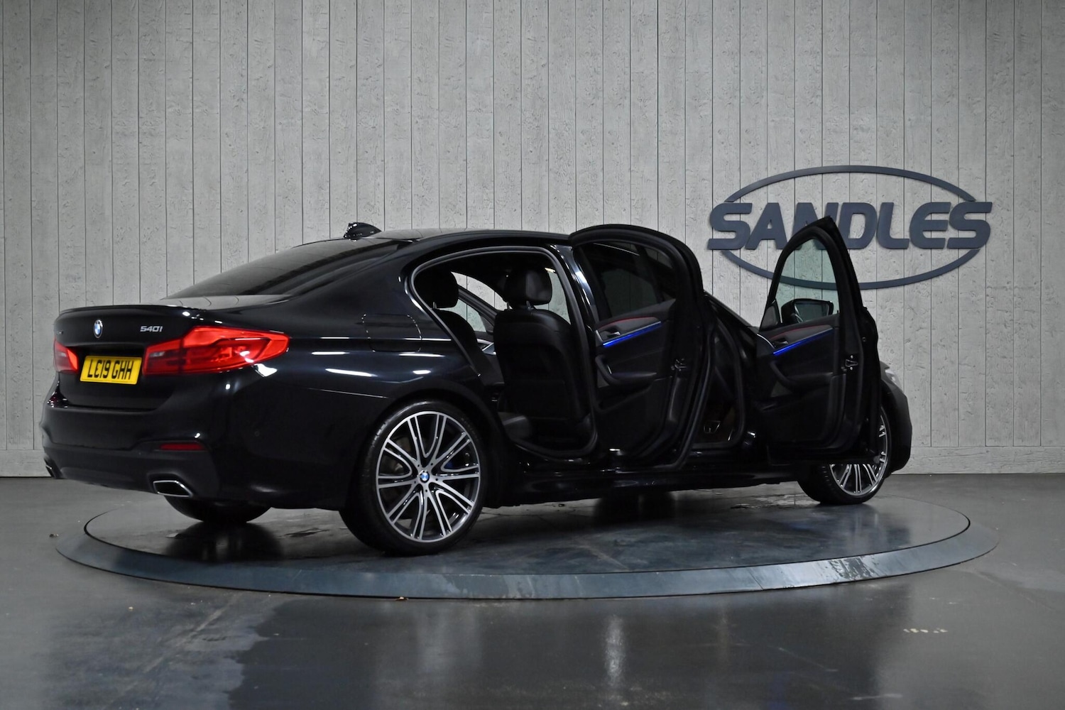 Used BMW 5 Series 2019 for sale - 76832467: Photo 14