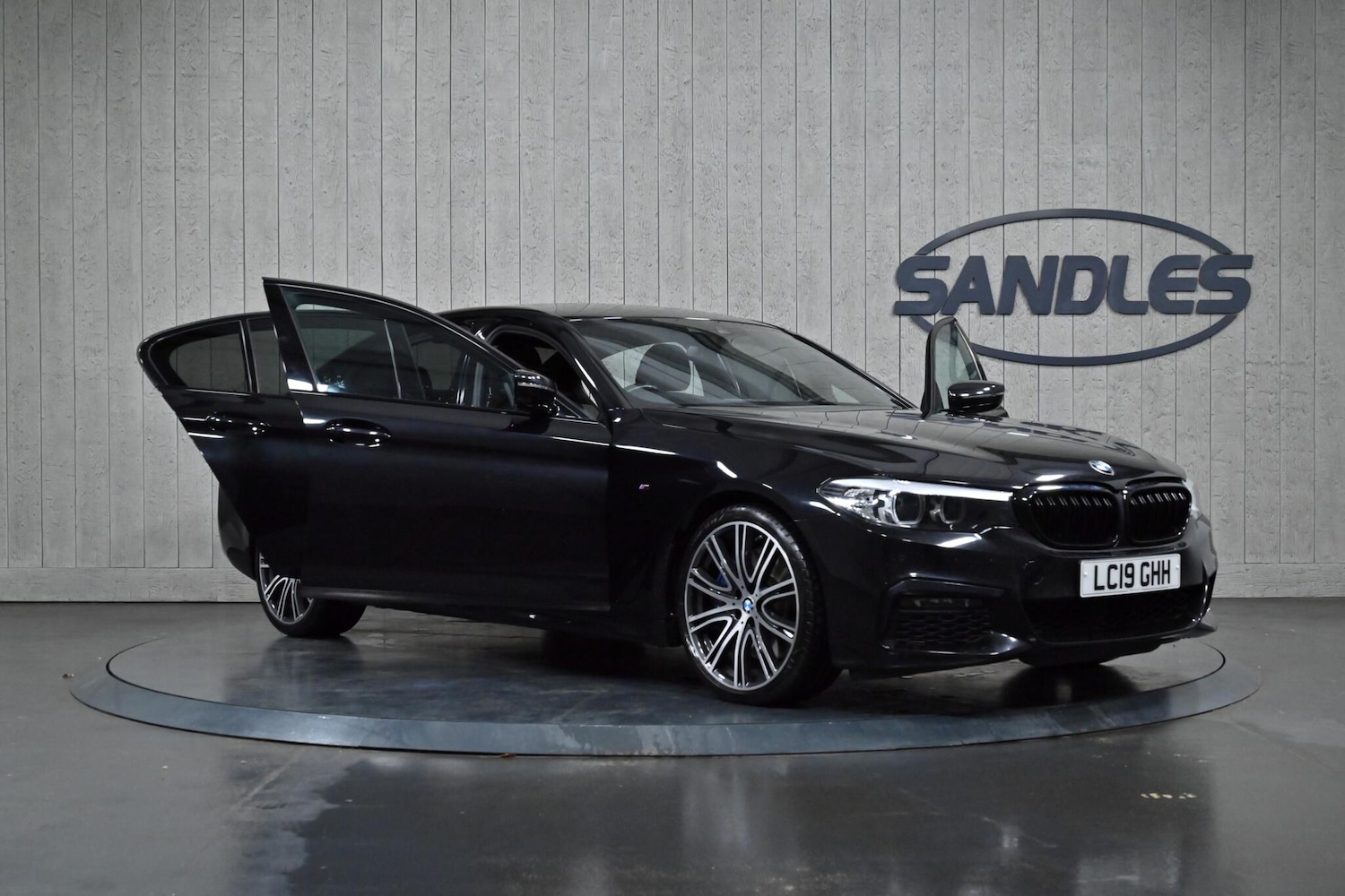 Used BMW 5 Series 2019 for sale - 76832467: Photo 9