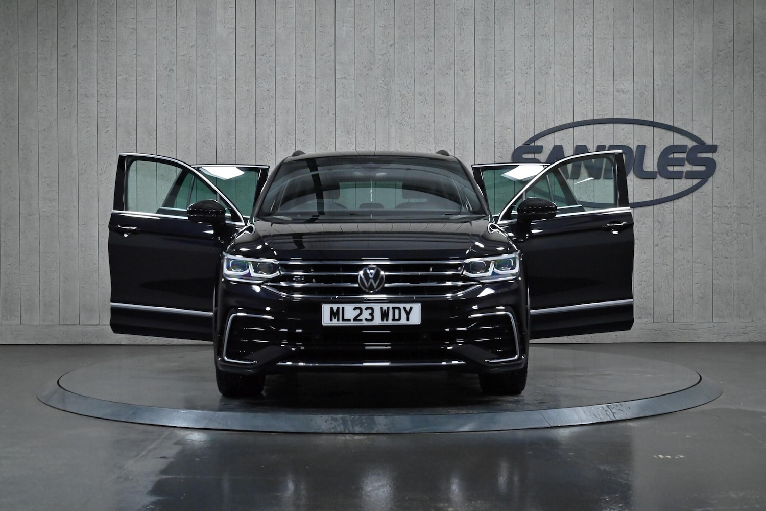 Used Volkswagen Tiguan 2023 for sale - 76965348: Photo 10