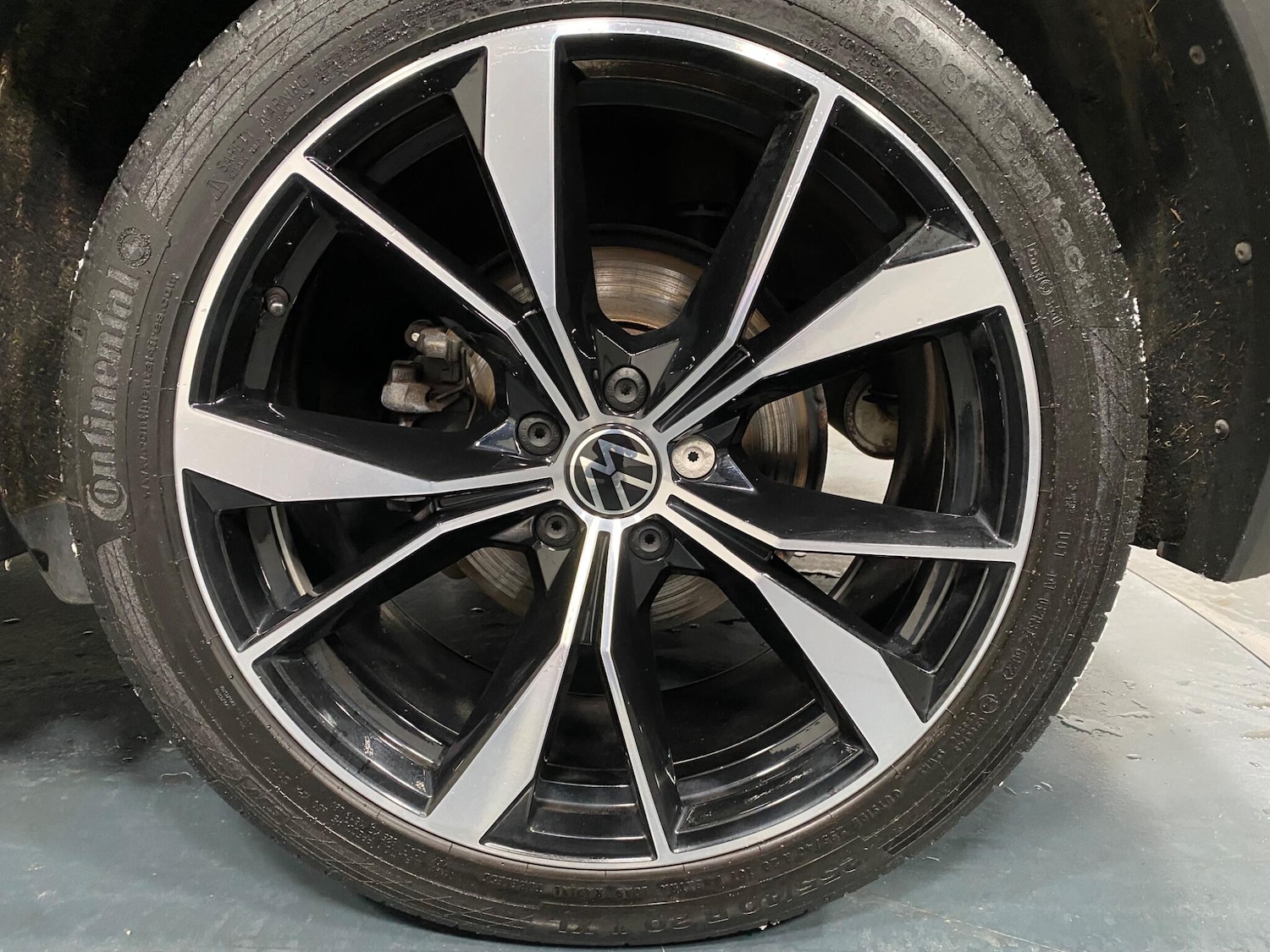 Used Volkswagen Tiguan 2023 for sale - 76965348: Photo 18