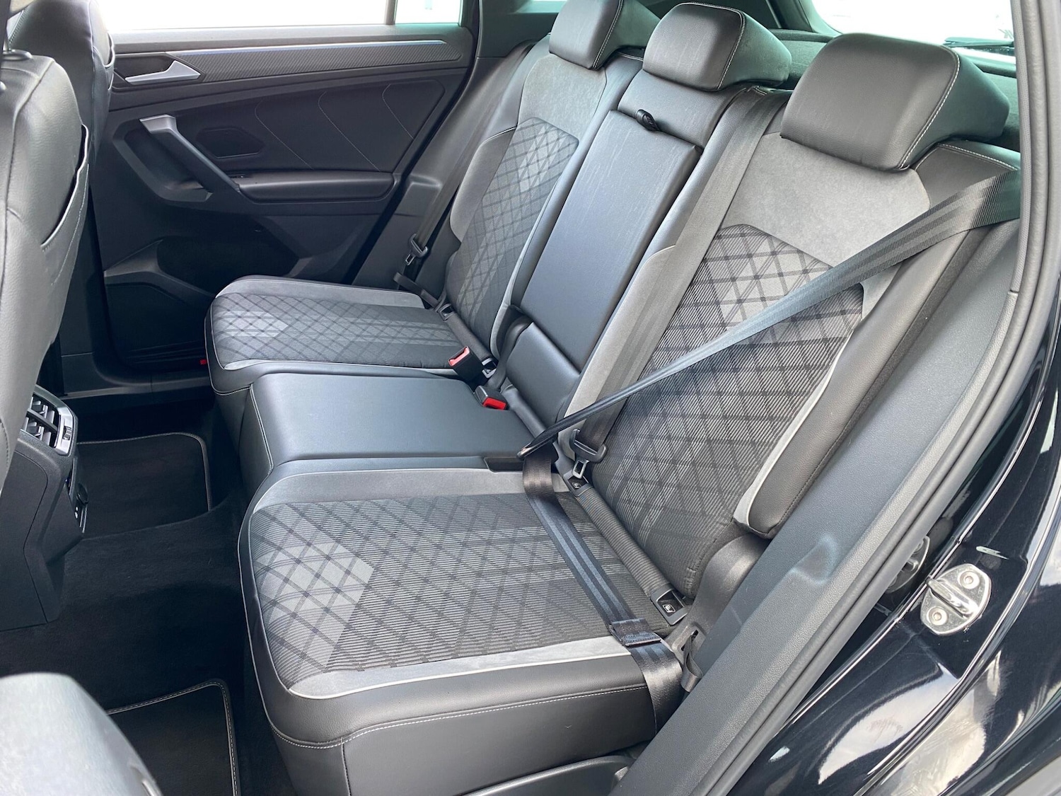 Used Volkswagen Tiguan 2023 for sale - 76965348: Photo 29