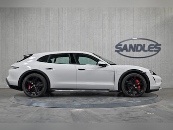 Used Porsche Taycan 2023 for sale - 78475641: Photo