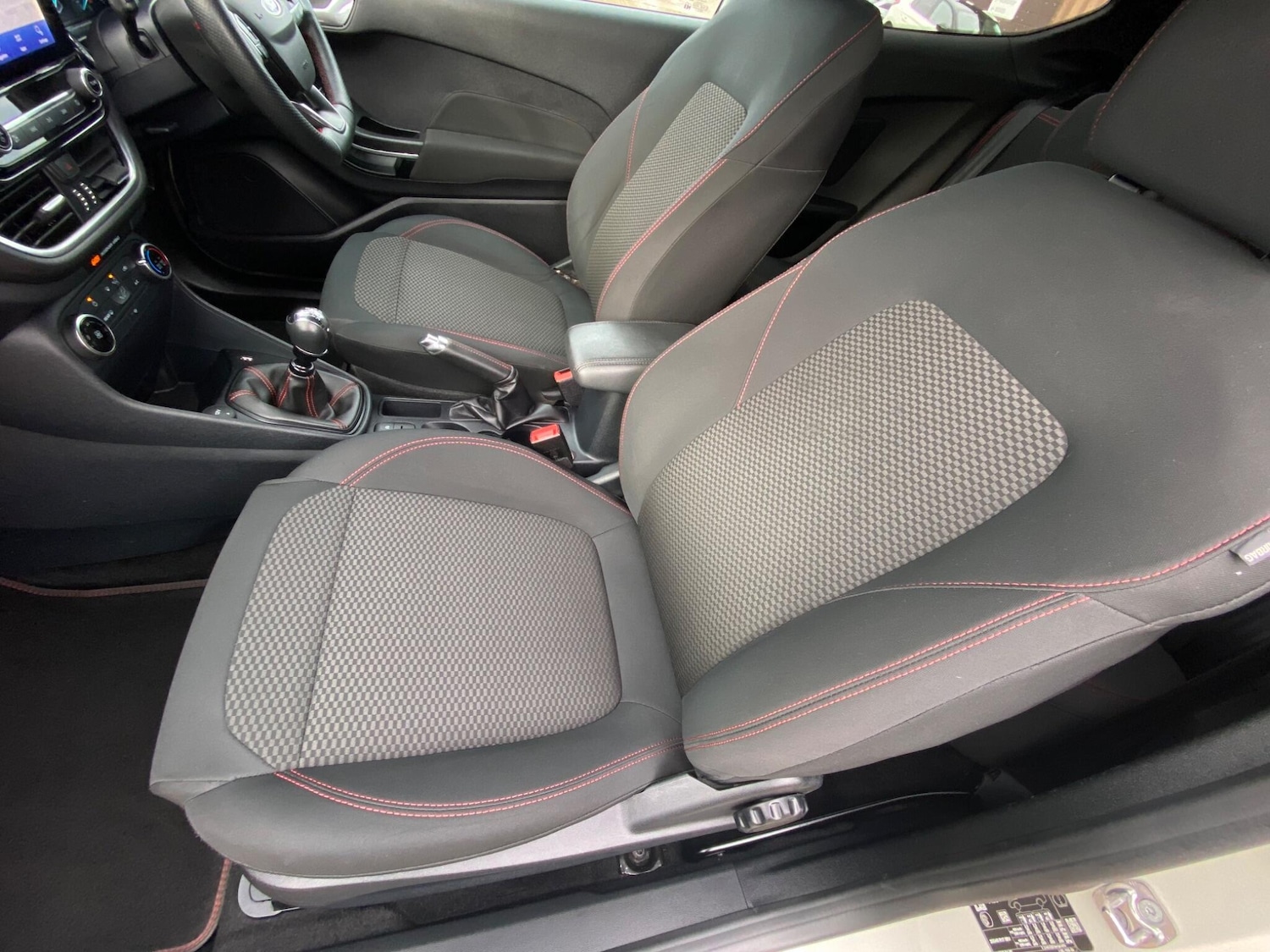 Used Ford Fiesta 2021 for sale - 76499299: Photo 25