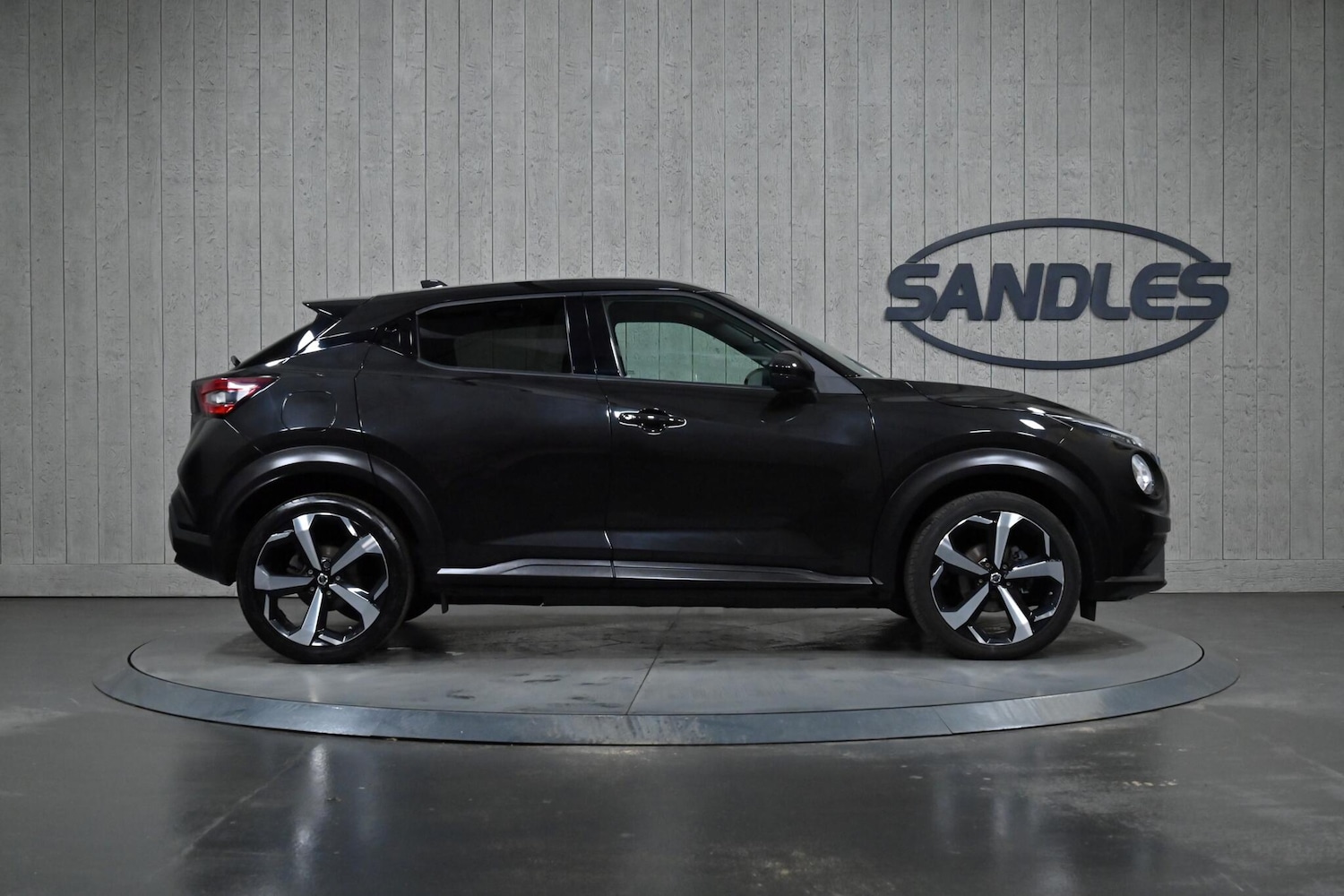 Used Nissan Juke 2021 for sale - 77131056: Photo 3