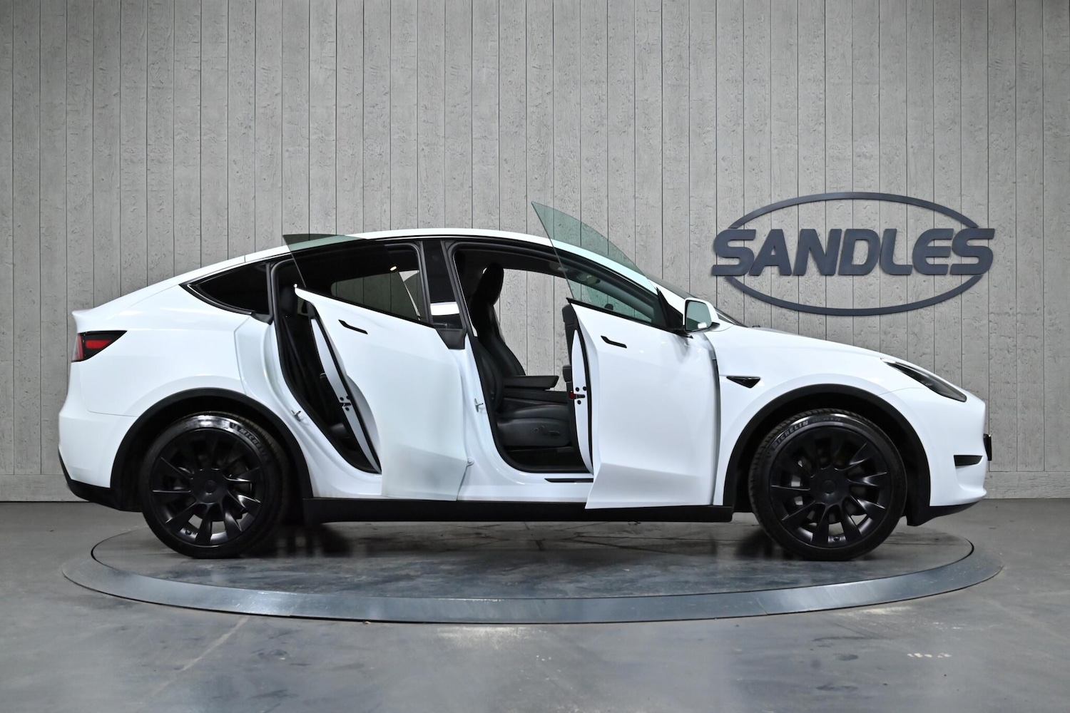 Used Tesla Model Y 2023 for sale - 77646680: Photo 12