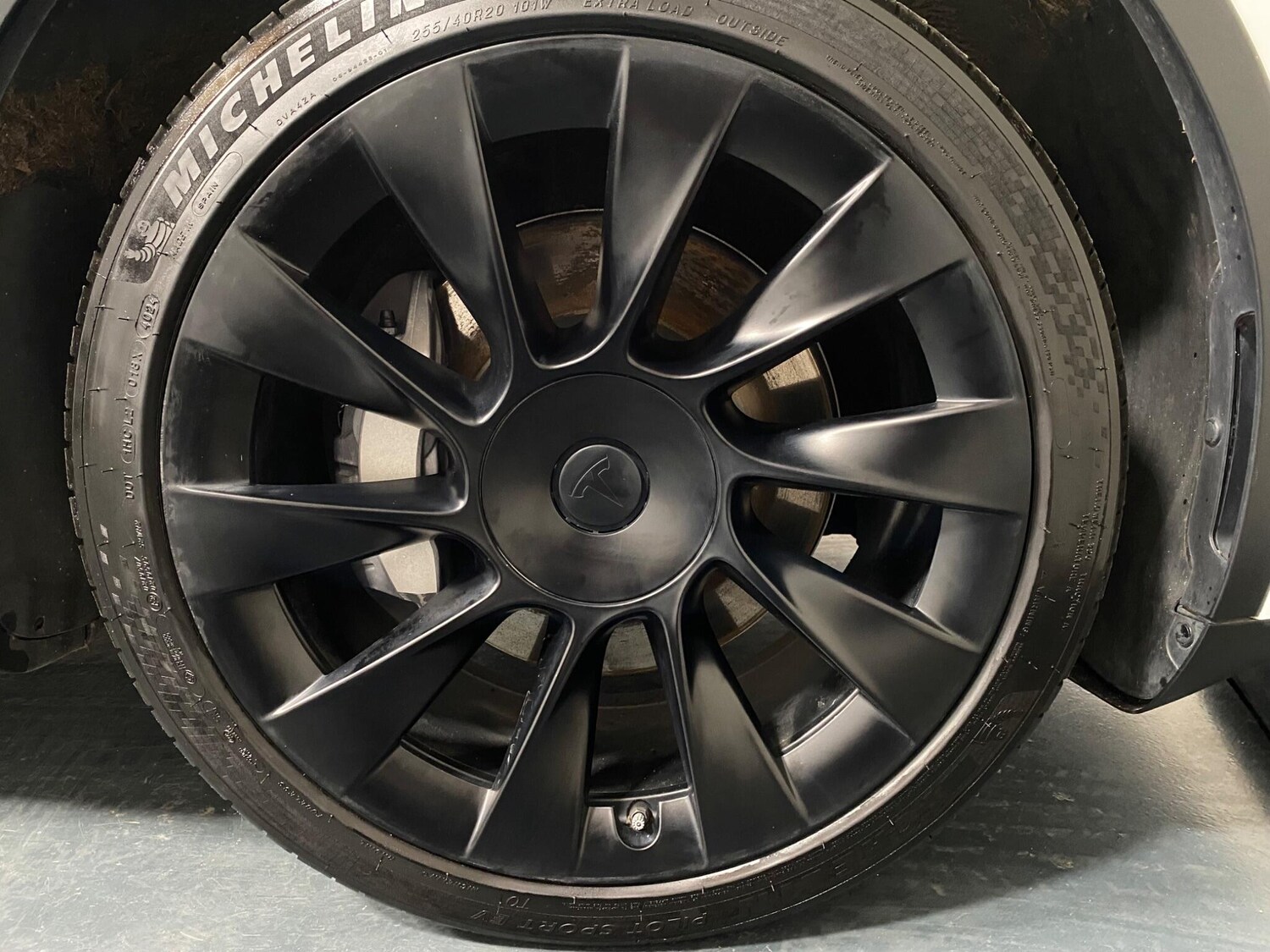 Used Tesla Model Y 2023 for sale - 77646680: Photo 19