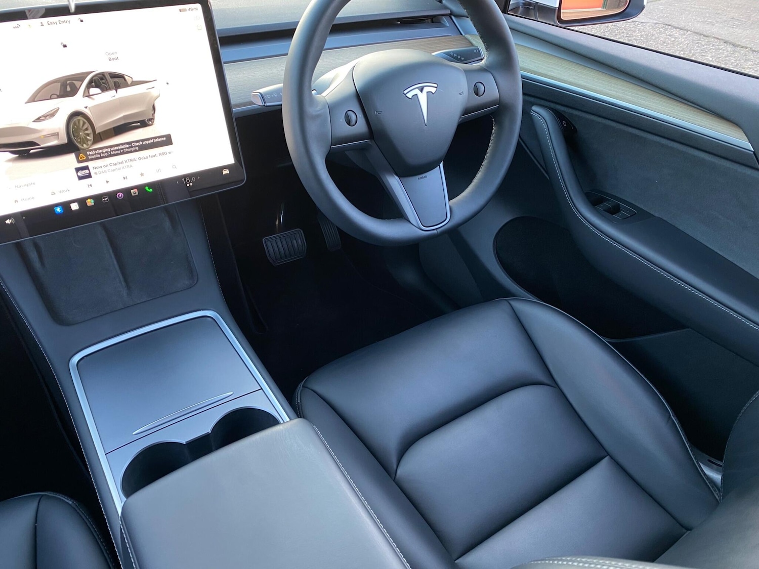 Used Tesla Model Y 2023 for sale - 77646680: Photo 2