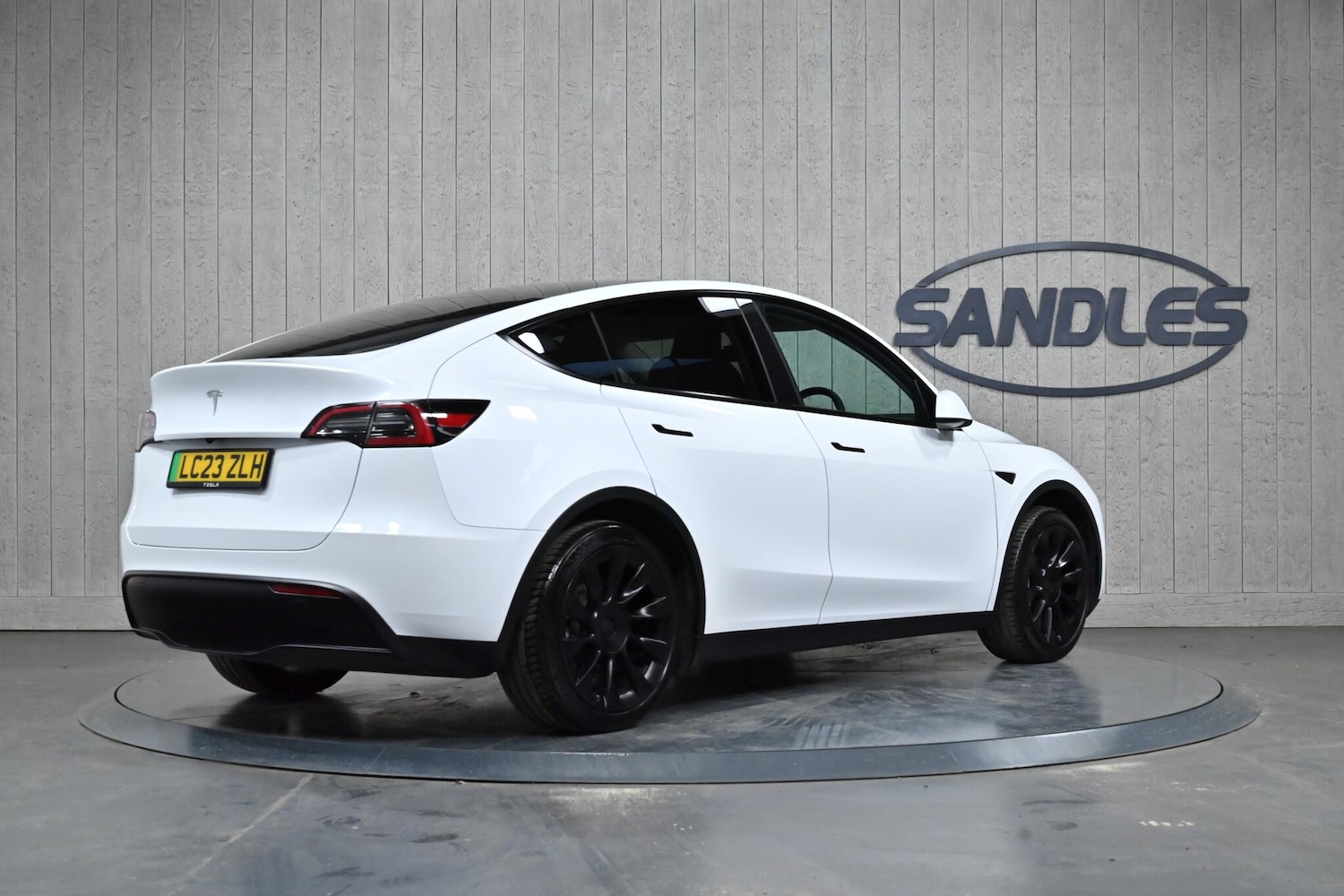 Used Tesla Model Y 2023 for sale - 77646680: Photo 7