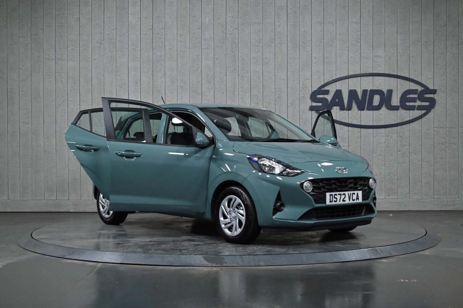 Used Hyundai i10 2023 for sale - 77290564: Photo 10