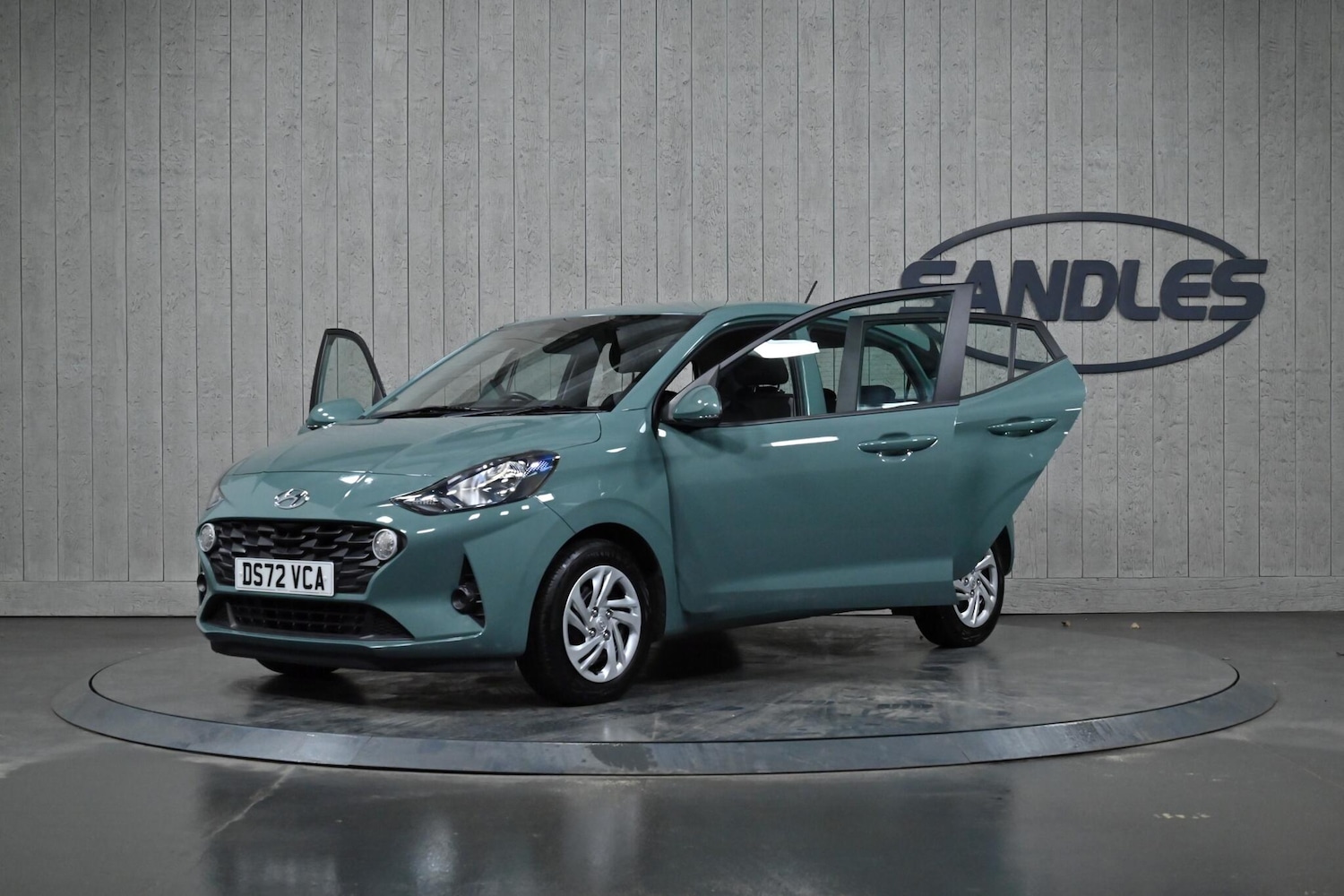 Used Hyundai i10 2023 for sale - 77290564: Photo 16