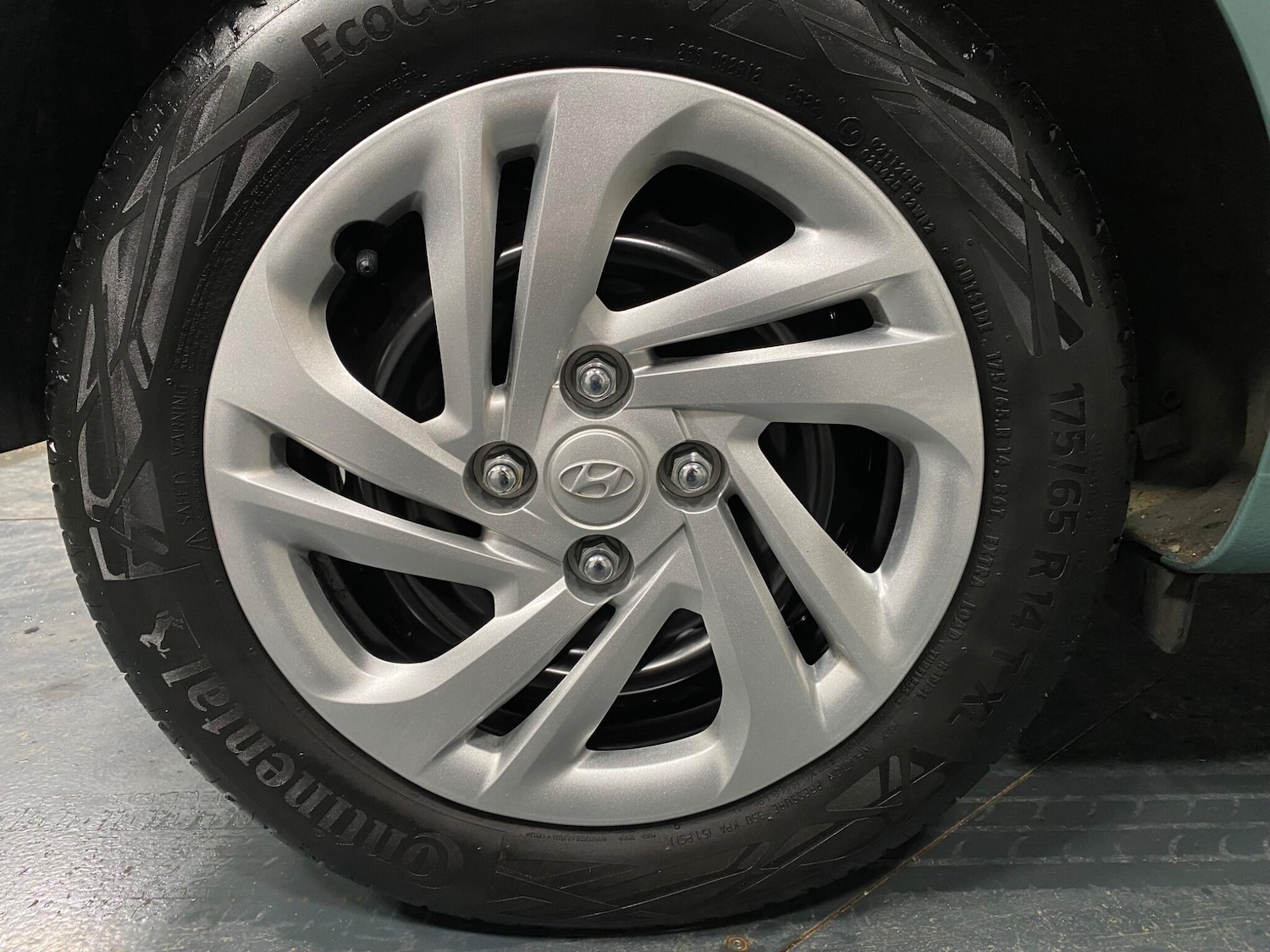 Used Hyundai i10 2023 for sale - 77290564: Photo 21