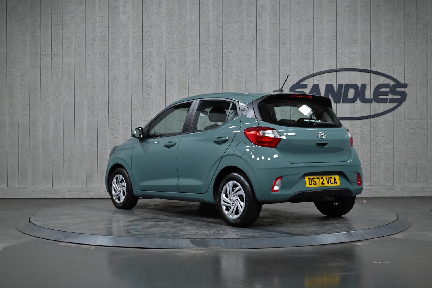 Used Hyundai i10 2023 for sale - 77290564: Photo 3