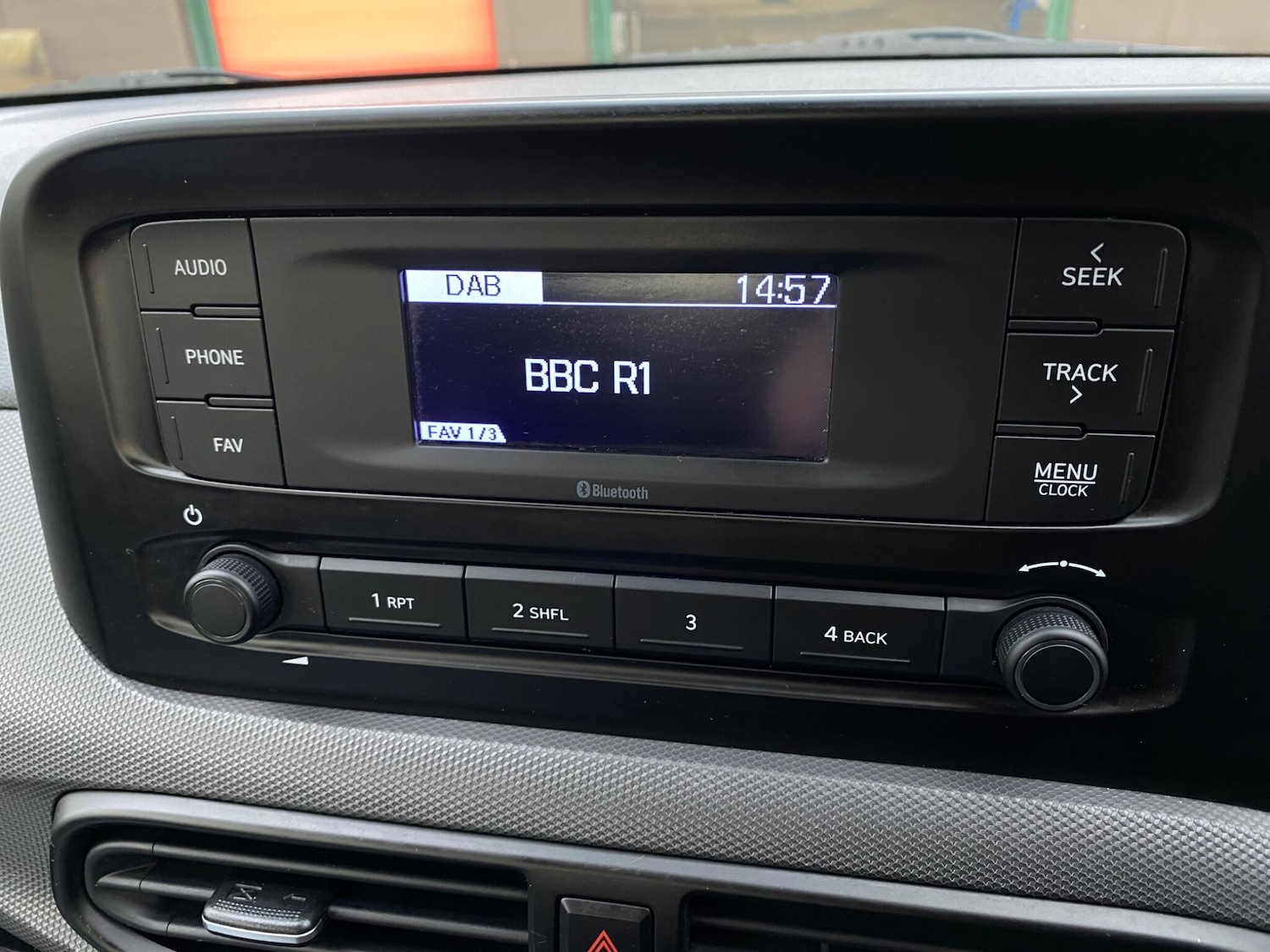 Used Hyundai i10 2023 for sale - 77290564: Photo 31