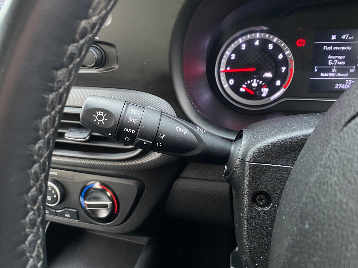 Used Hyundai i10 2023 for sale - 77290564: Photo 39