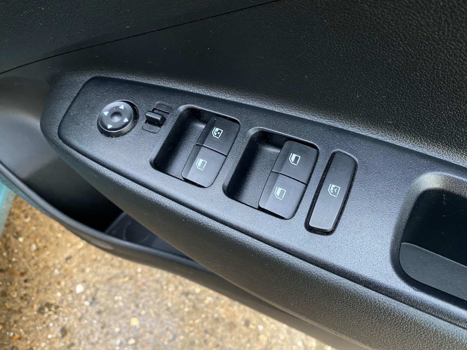 Used Hyundai i10 2023 for sale - 77290564: Photo 43