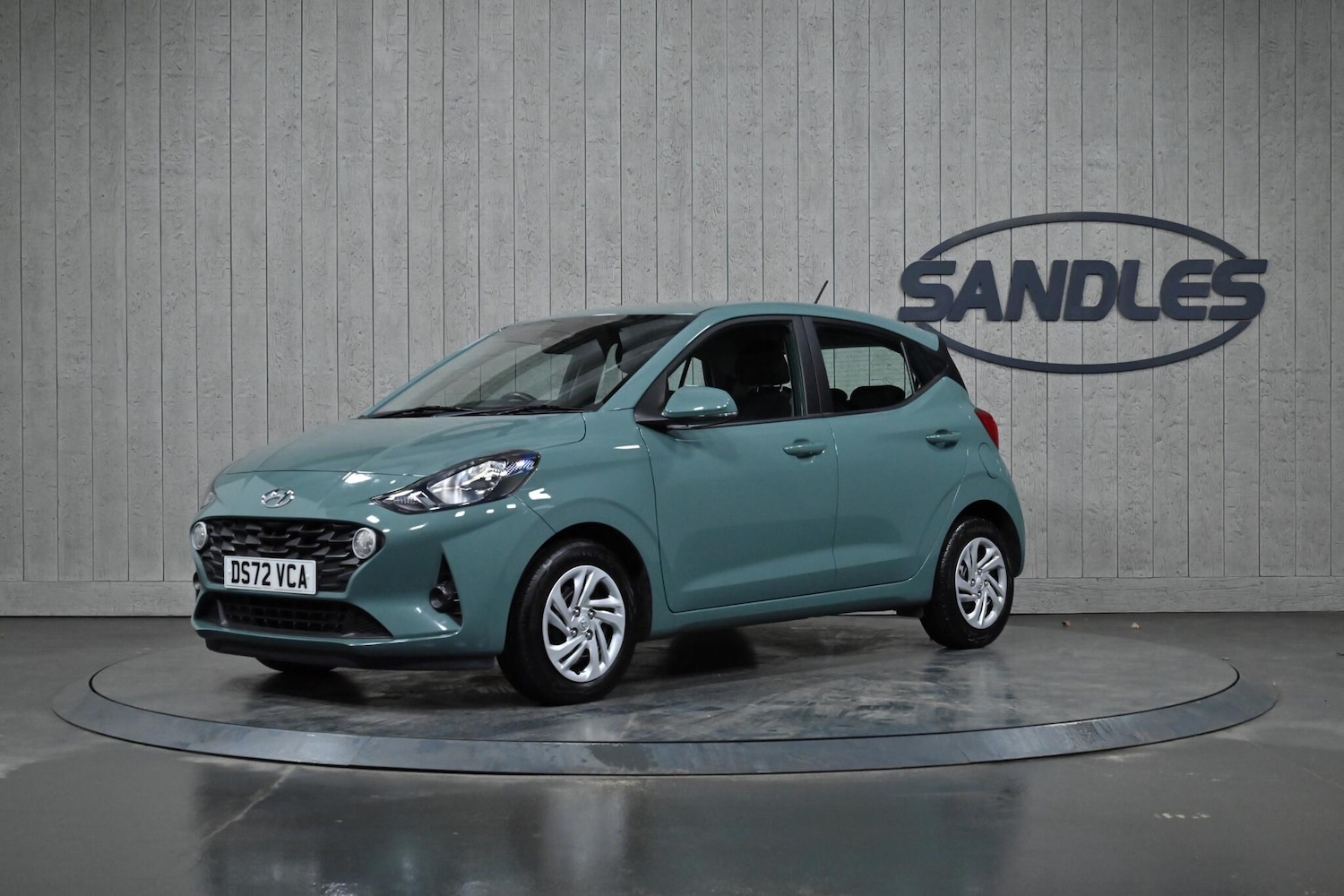 Used Hyundai i10 2023 for sale - 77290564: Photo 8