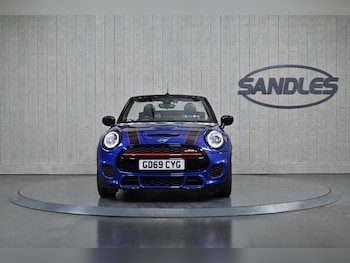 Used MINI Convertible 2019 for sale - 78577380: Photo
